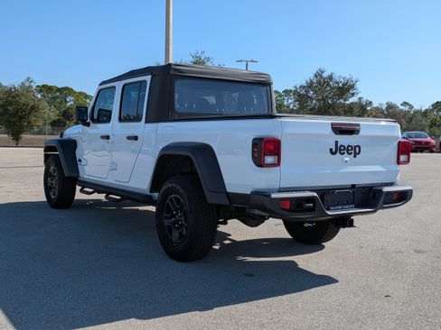Used 2020 Jeep Gladiator Sport w/ Trailer Tow Package image 8