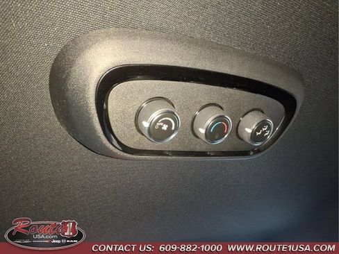 Used 2023 Dodge Durango SRT Hellcat w/ Black Package AWD/4WD image 17