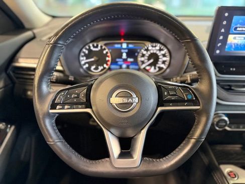 Used 2023 Nissan Altima 2.5 SL AWD/4WD image 24