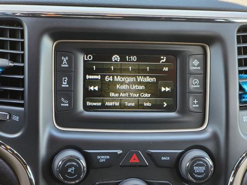 Used 2016 Jeep Grand Cherokee Laredo w/ Quick Order Package 23E AWD/4WD image 8