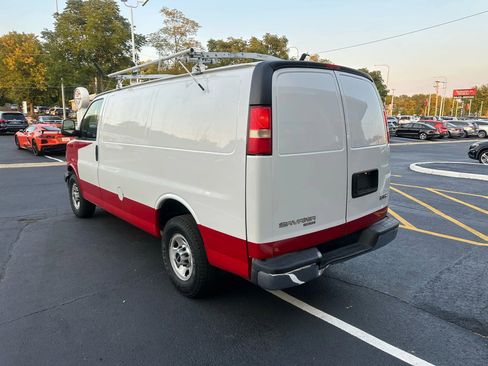 Used 2014 GMC Savana 2500 image 5