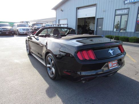 Used 2016 Ford Mustang Convertible w/ Equipment Group 051A RWD image 4