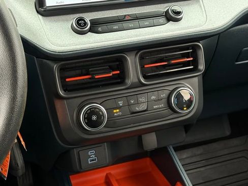 Certified 2022 Ford Maverick XLT image 25