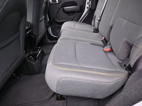 Used 2024 Jeep Wrangler Sport S AWD/4WD image 30