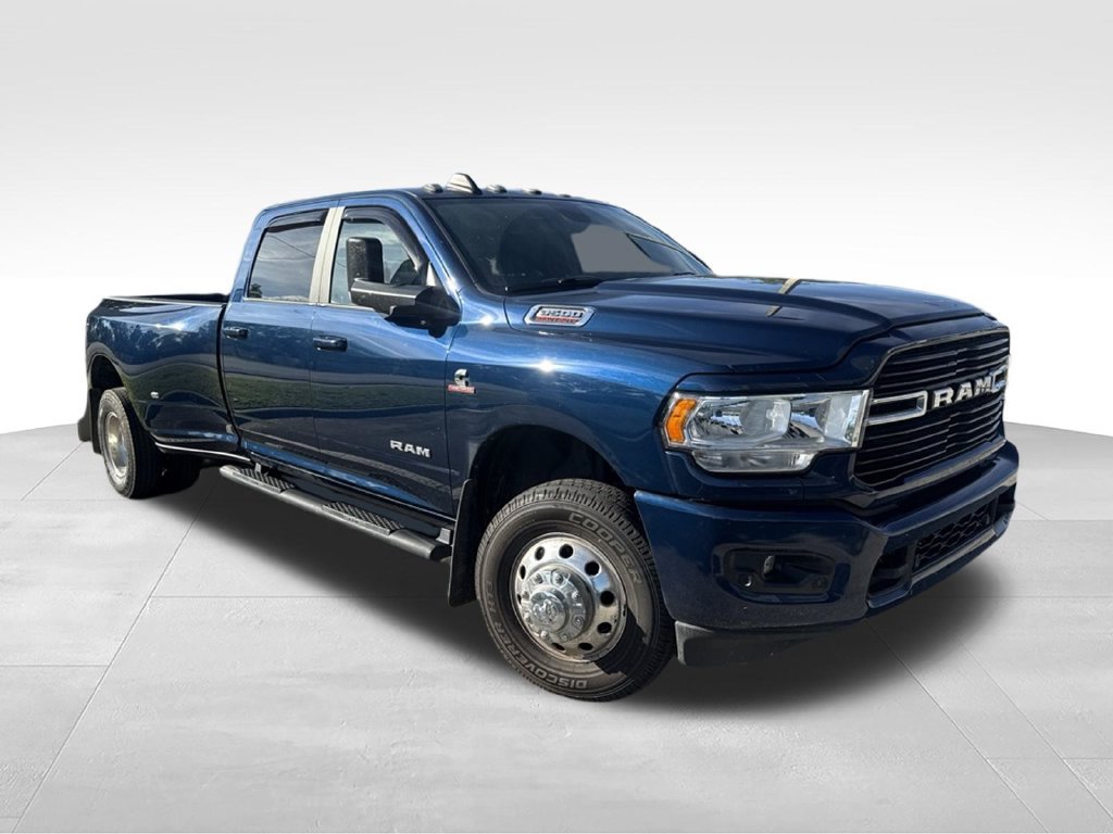 Used 2020 RAM 3500 Big Horn w/ Level 1 Equipment Group AWD/4WD image 3