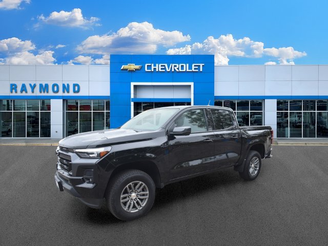 New 2026 Chevrolet Colorado LT w/ LT Convenience Package AWD/4WD image 8