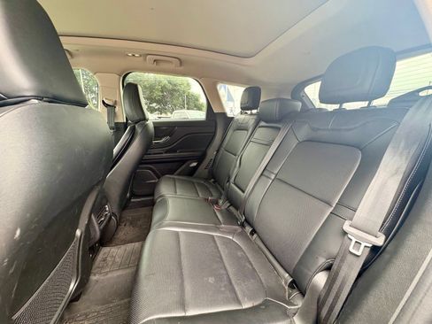 Used 2023 Lincoln Corsair FWD w/ Equipment Group 101A image 12