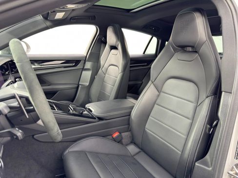 Used 2025 Porsche Panamera 4S image 41