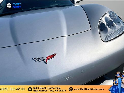 Used 2005 Chevrolet Corvette Convertible w/ Preferred Equipment Group RWD image 21