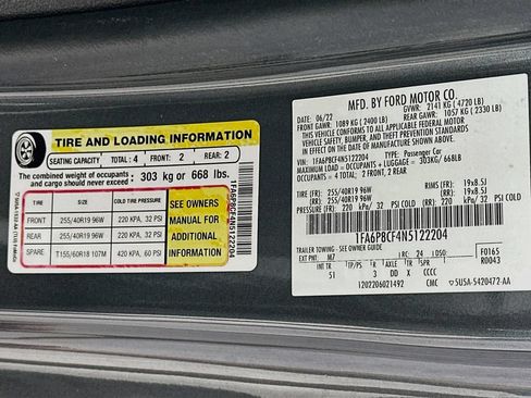 Used 2022 Ford Mustang GT Premium w/ Equipment Group 401A RWD image 35