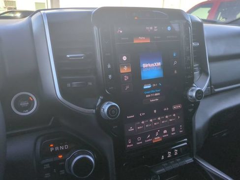 Used 2025 RAM 1500 Big Horn AWD/4WD image 35