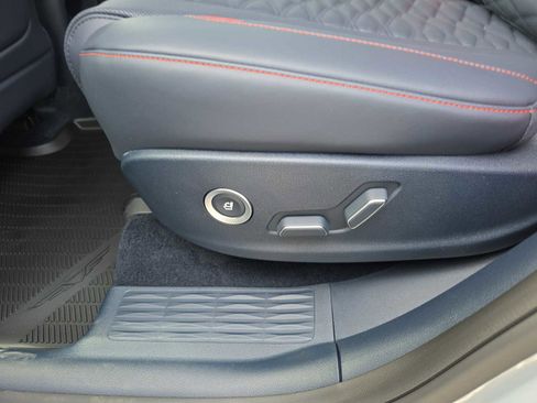 New 2026 Genesis GV80 3.5T e-SC image 25