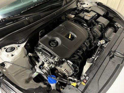 Used 2024 Kia Forte LXS image 38