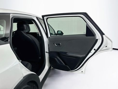 Used 2025 Kia K4 FWD image 29