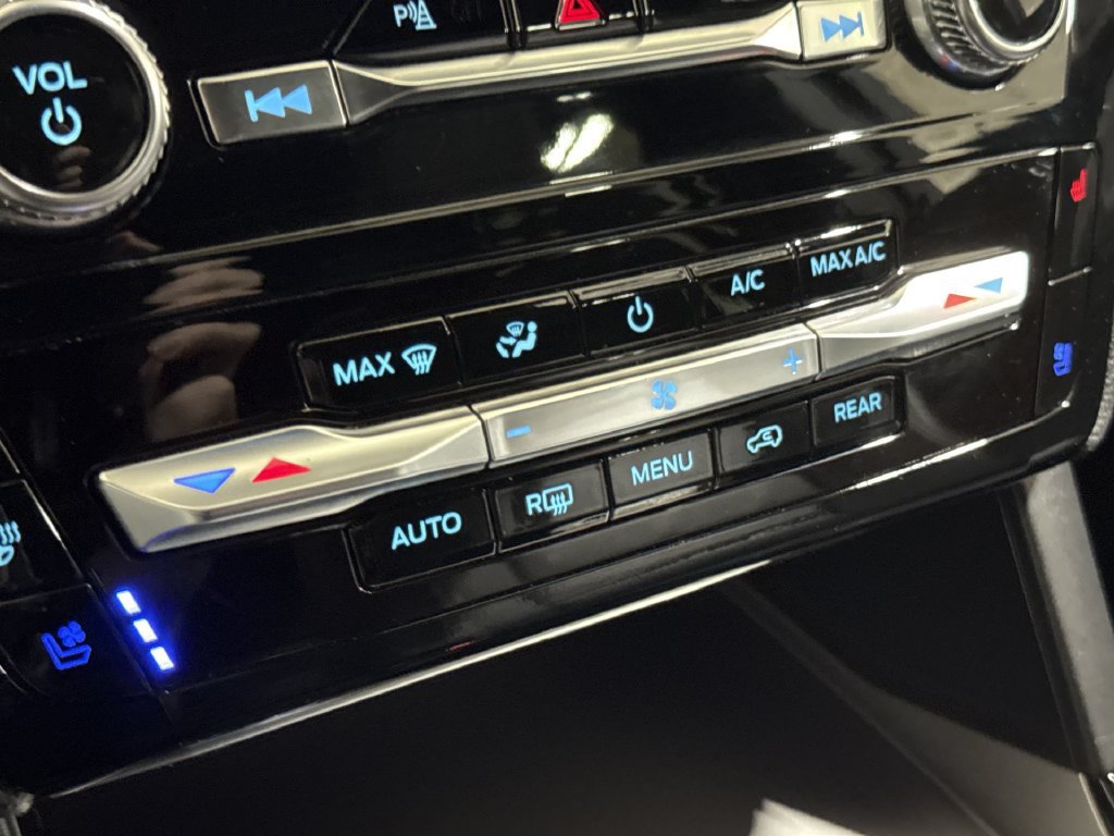Used 2021 Ford Explorer ST w/ Equipment Group 401A AWD/4WD image 17