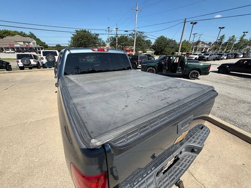 Used 2011 Chevrolet Silverado 1500 LT w/ All-Star Edition AWD/4WD image 8
