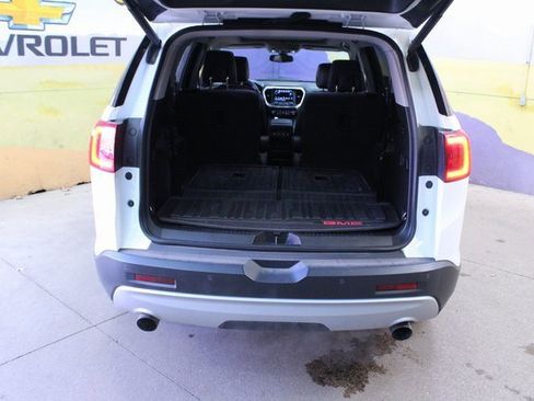 Used 2018 GMC Acadia SLT image 14