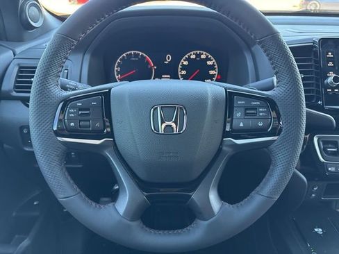 New 2026 Honda Ridgeline Black Edition image 5