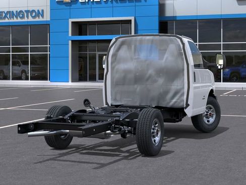 New 2025 GMC Savana 3500 w/ Power Convenience Package image 4