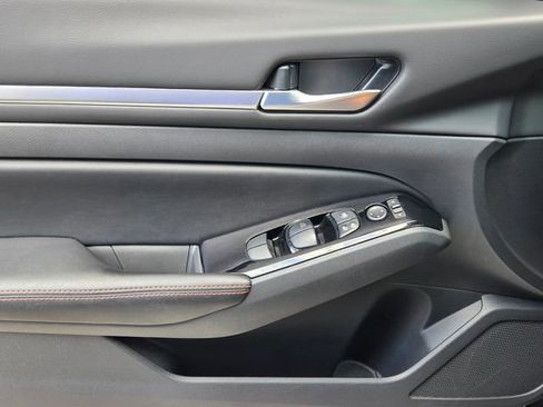 Used 2025 Acura Integra Type S FWD image 33