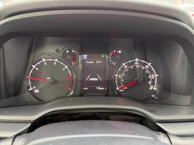 Used 2022 Toyota 4Runner SR5 Premium w/ Moonroof Package AWD/4WD image 16