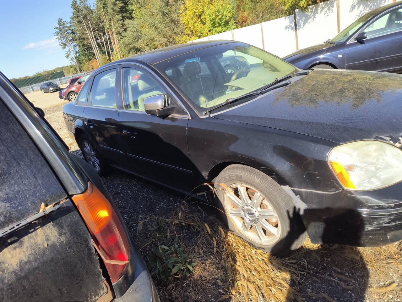 Used 2005 Ford Five Hundred Limited AWD/4WD image 6