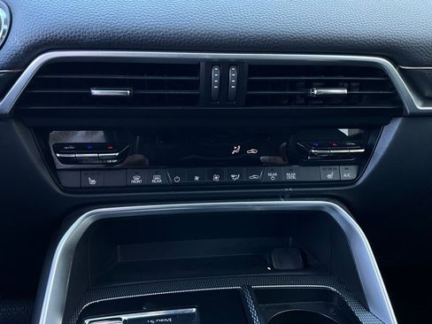 Used 2025 MAZDA CX-70 3.3 Turbo w/ Preferred Package image 27