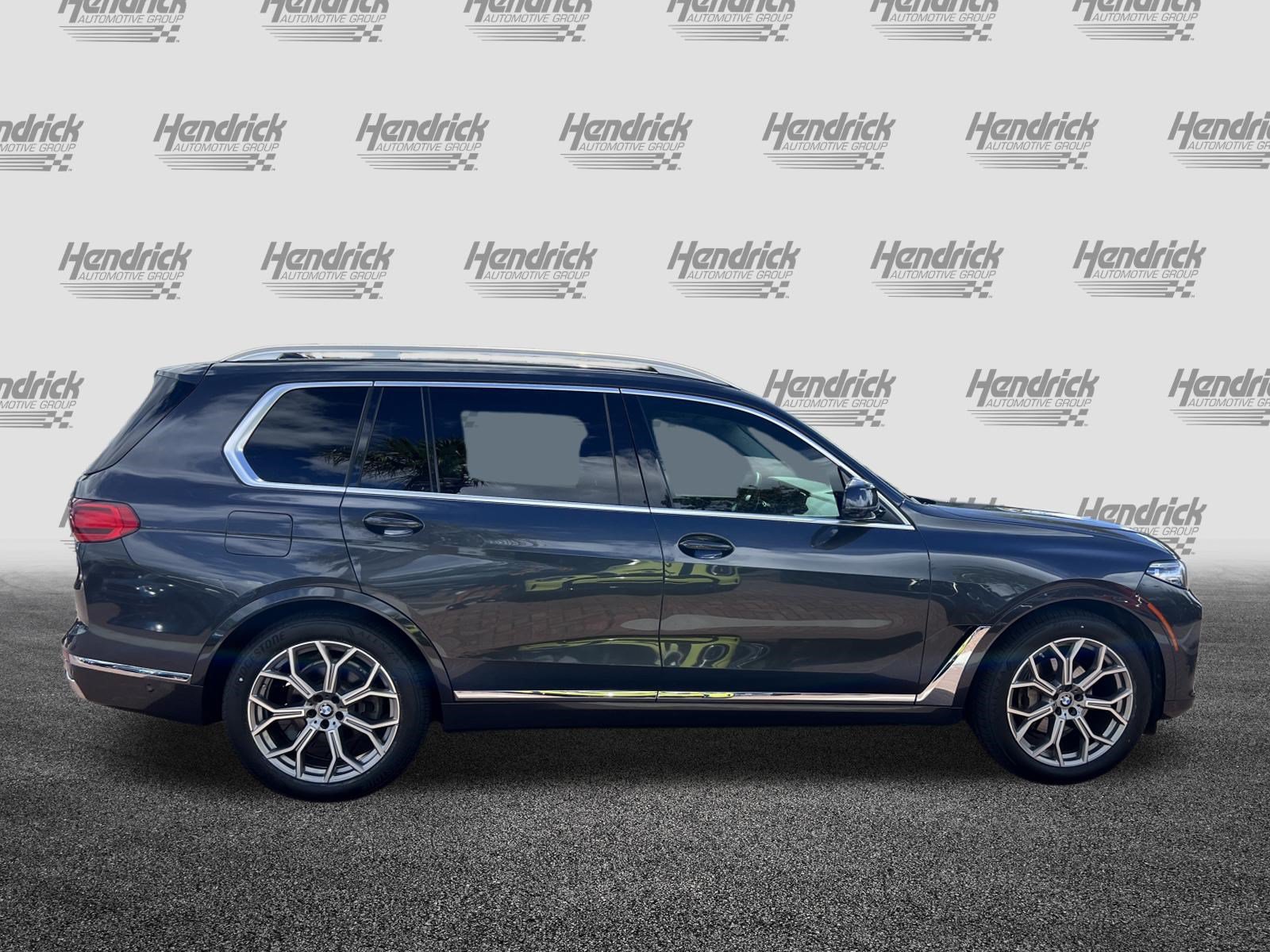Used 2020 BMW X7 xDrive40i w/ Premium Package AWD/4WD image 11