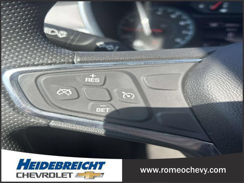 Used 2019 Chevrolet Equinox LS AWD/4WD image 22