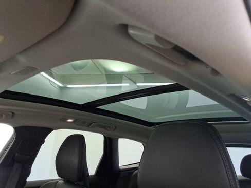 Used 2023 Volvo XC60 B5 Ultimate image 18