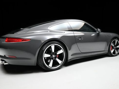 Used 2014 Porsche 911 50th Anniversary Edition RWD image 4