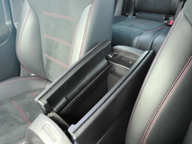 Used 2022 Mercedes-Benz GLB 250 image 48