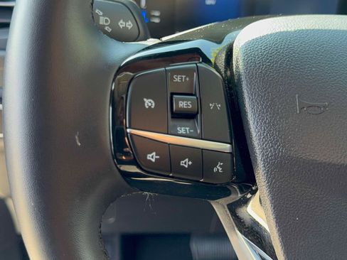 Used 2024 Ford Escape Active image 14