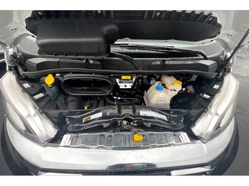 New 2025 RAM ProMaster 2500 w/ Quick Order Package 22G SLT image 11