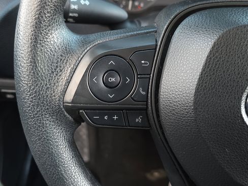 Used 2023 Toyota Corolla LE image 14