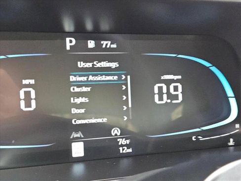 New 2025 Hyundai Elantra SE image 13