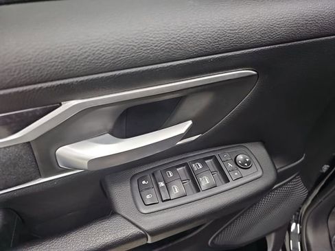 Used 2020 RAM 1500 Big Horn AWD/4WD image 11