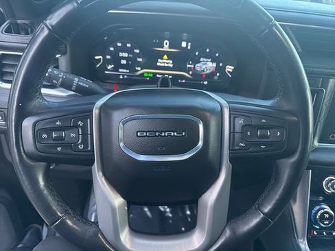 Used 2024 GMC Yukon XL Denali w/ Denali Reserve Package image 13