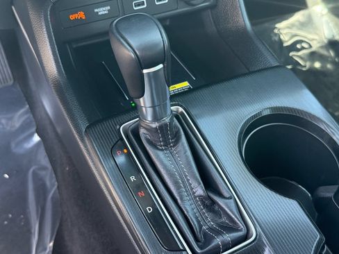 Certified 2023 Honda Civic Touring image 26