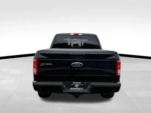 Used 2017 Ford F150 XLT w/ Equipment Group 302A Luxury AWD/4WD image 5