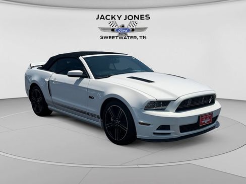 Used 2013 Ford Mustang GT Premium w/ Electronics Pkg RWD image 7