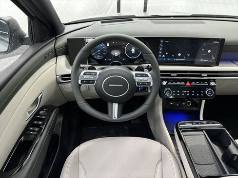 New 2026 Hyundai Tucson Limited FWD image 26