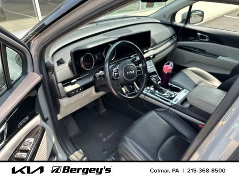 Used 2022 Kia Carnival SX FWD image 5
