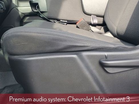 Used 2021 Chevrolet Silverado 1500 Custom AWD/4WD image 11