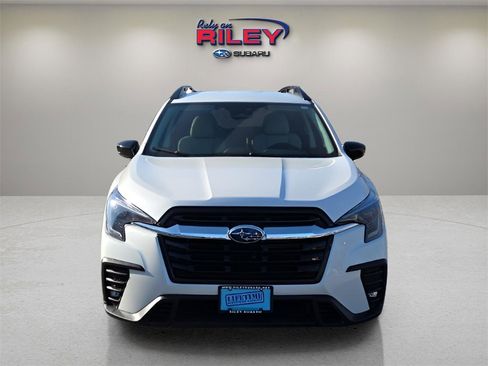 Certified 2024 Subaru Ascent Limited image 8