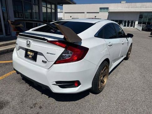 Used 2021 Honda Civic Sport image 8