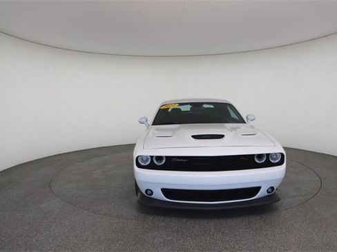 Used 2022 Dodge Challenger R/T Scat Pack w/ Plus Package image 31