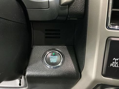Used 2019 Ford F150 Lariat w/ Equipment Group 502A Luxury AWD/4WD image 26