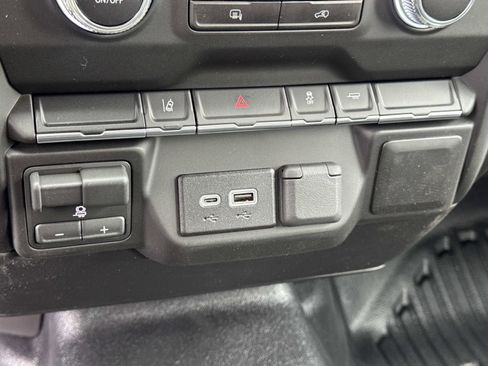 New 2026 GMC Sierra 2500 Pro image 15