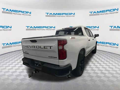 Used 2021 Chevrolet Silverado 1500 Custom Trail Boss w/ LPO, Dark Essentials Package AWD/4WD image 5